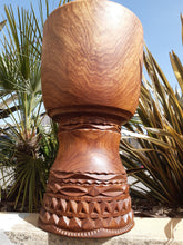 Load image into Gallery viewer, Fût djembé en bois de balafon 3
