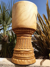 Load image into Gallery viewer, Fût djembé en bois de MELINA 1
